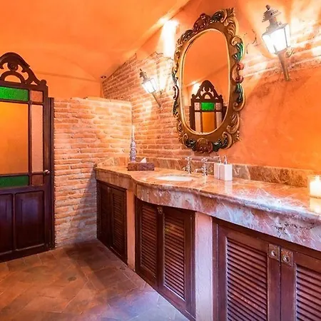 Hotel Casa Cordoba Estrella 4*